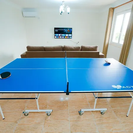 Urban Escape بيت ضيافة *