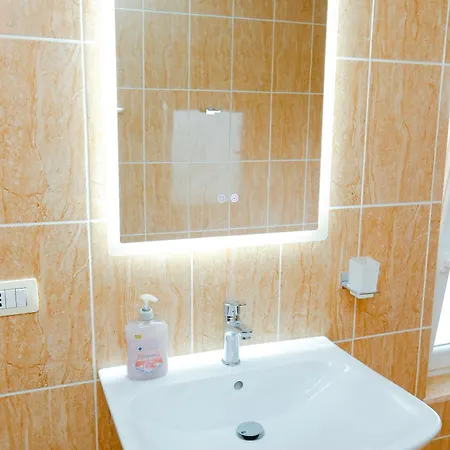 Urban Escape شكودر