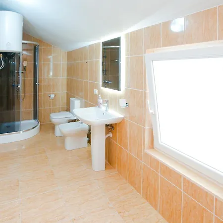 Urban Escape بيت ضيافة *